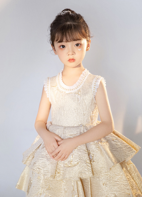 儿童模特_连茨雅