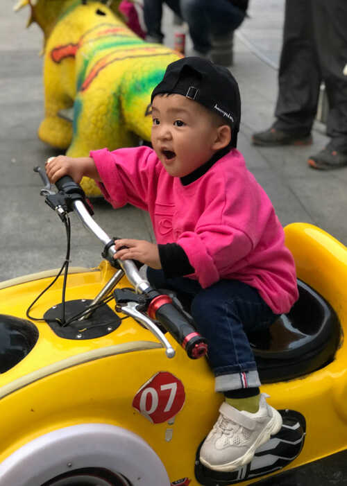 模特-