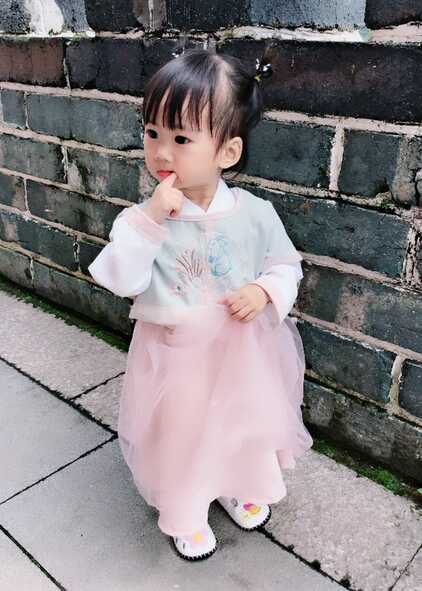 模特-