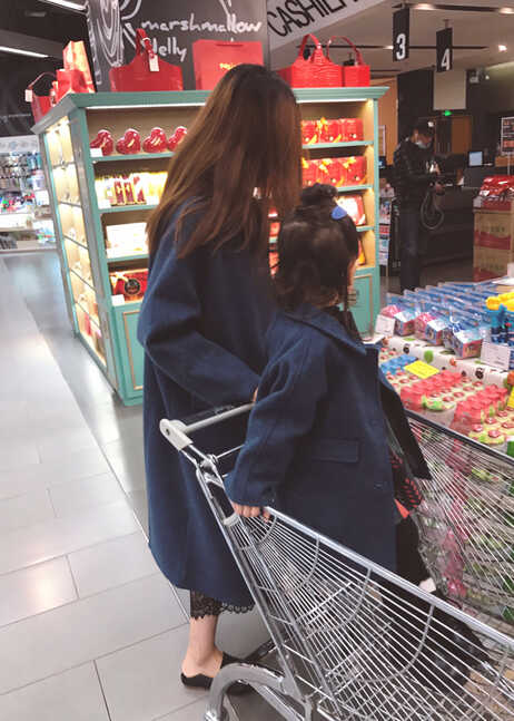 模特-