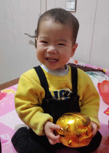 模特-