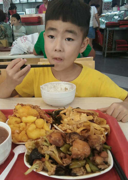 模特-