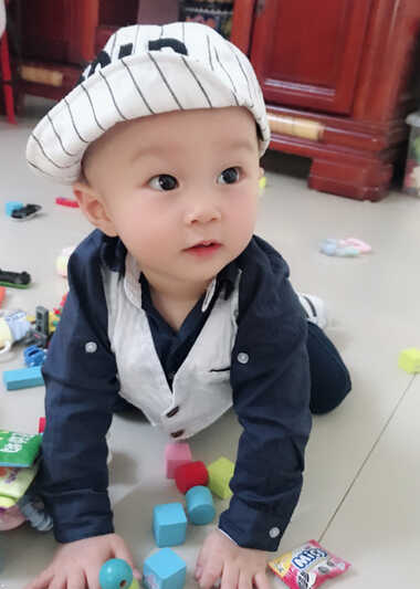 模特-