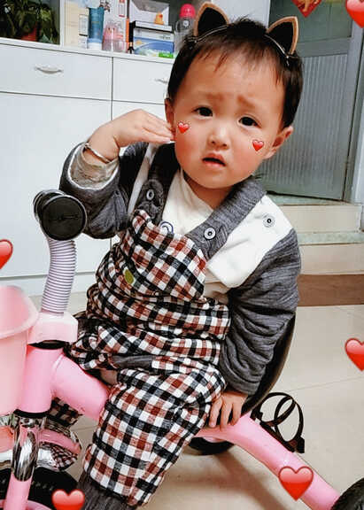 模特-