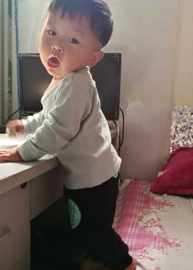 模特-
