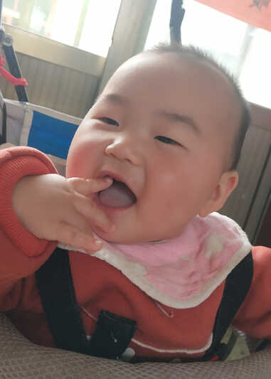 模特-
