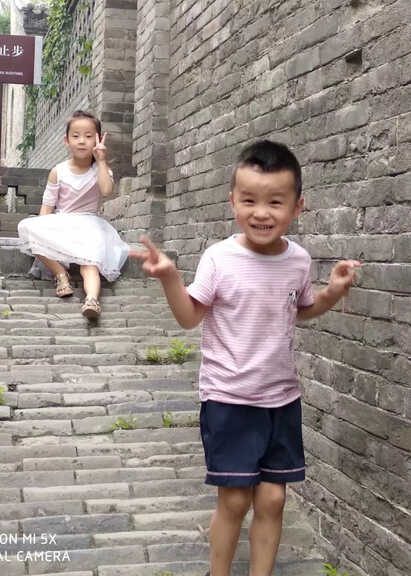 模特-