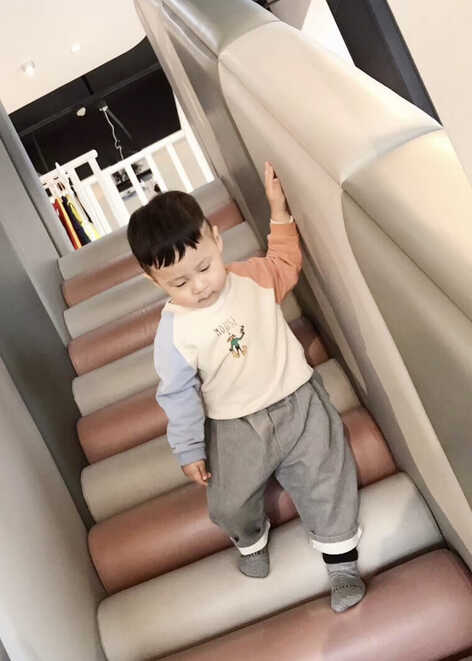模特-
