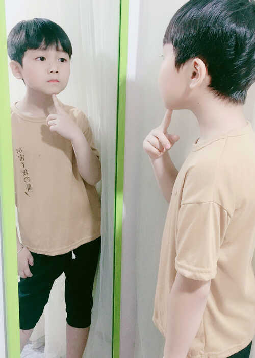 模特-