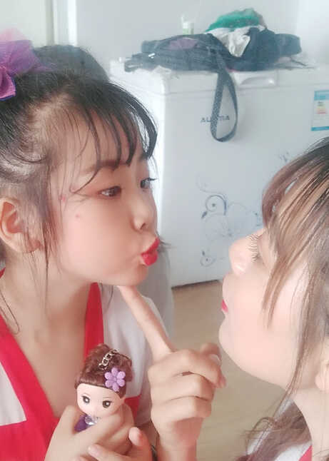 模特-