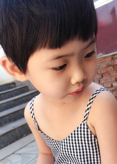 模特-