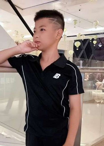模特-