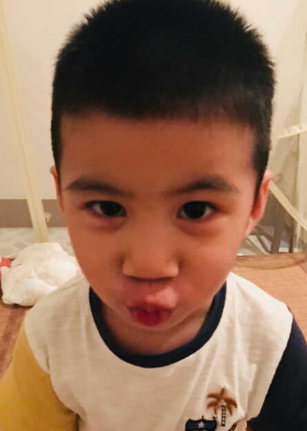 模特-