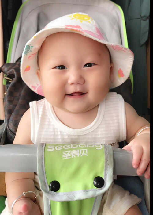 模特-