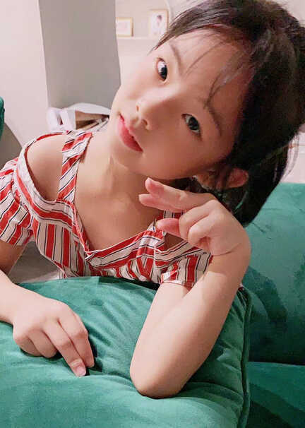 模特-