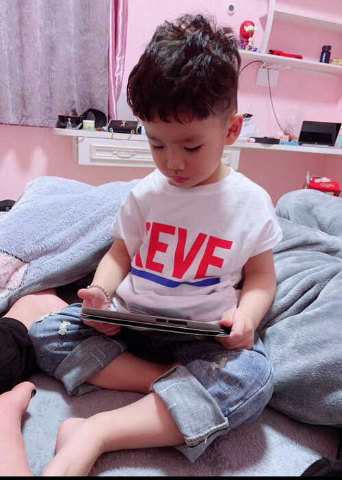 模特-