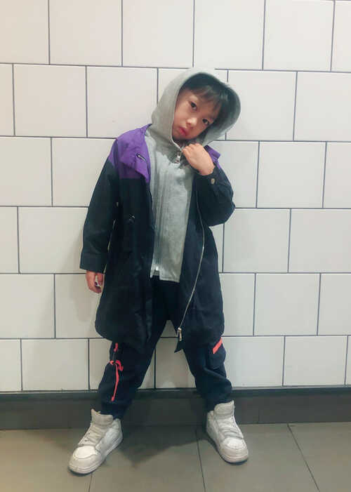 模特-