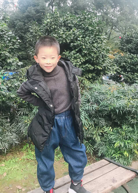 模特-