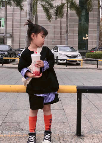 模特-