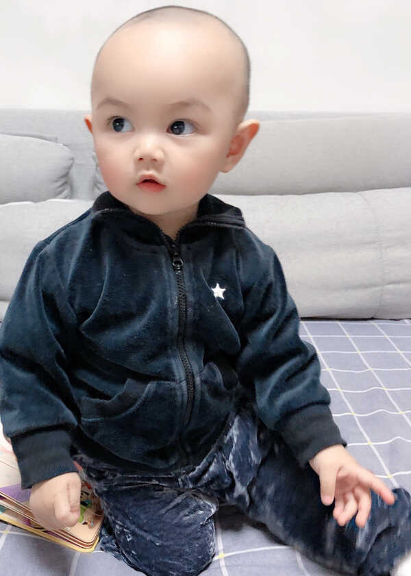 模特-