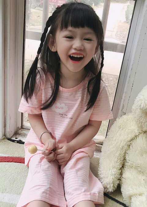 模特-