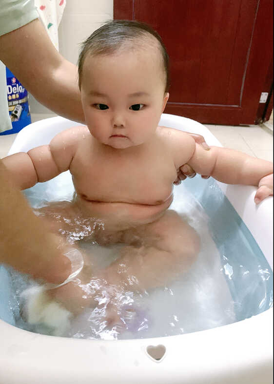 模特-
