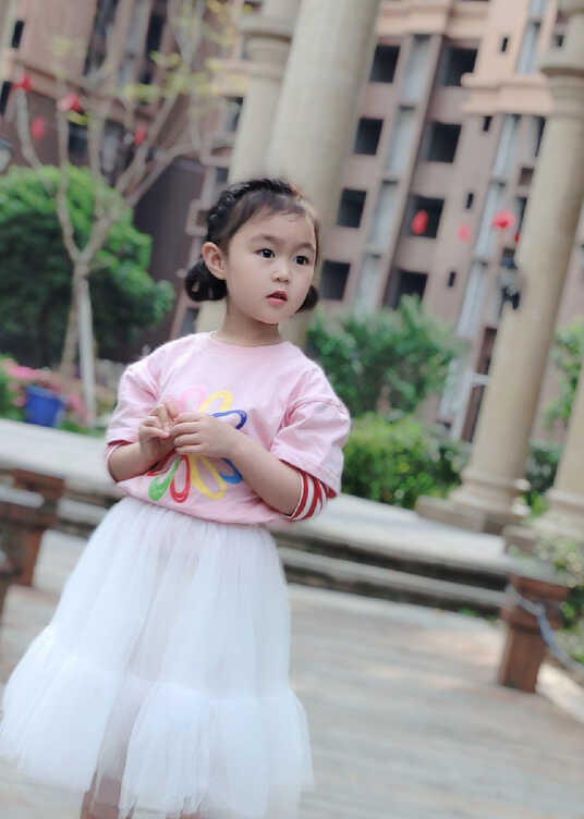 模特-