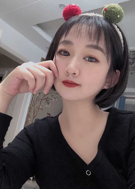 模特-