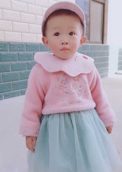 模特-
