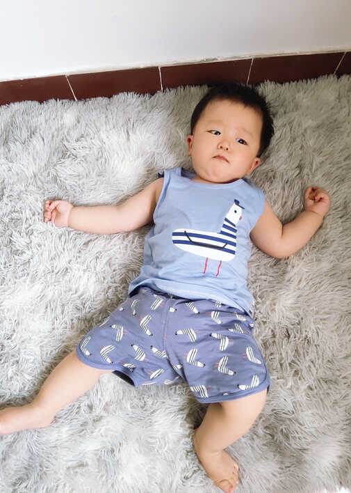 模特-