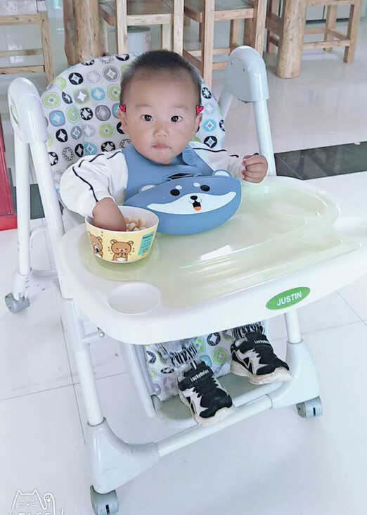 模特-