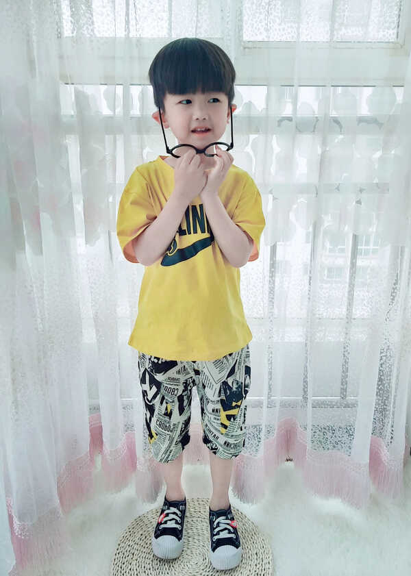 模特-