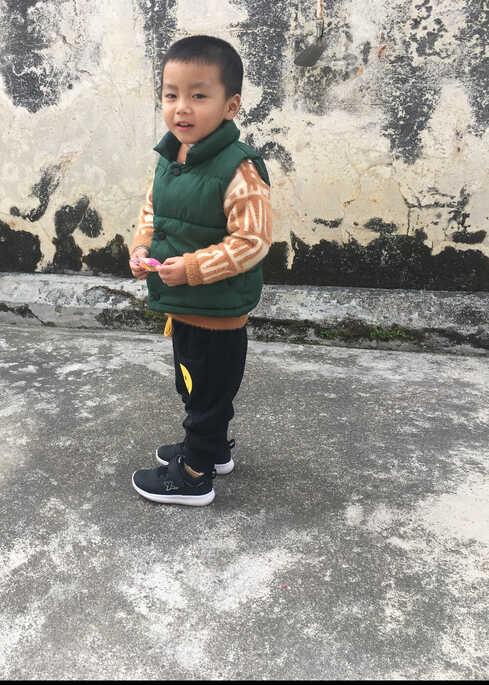 模特-