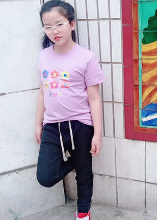 模特-