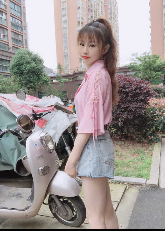 模特-