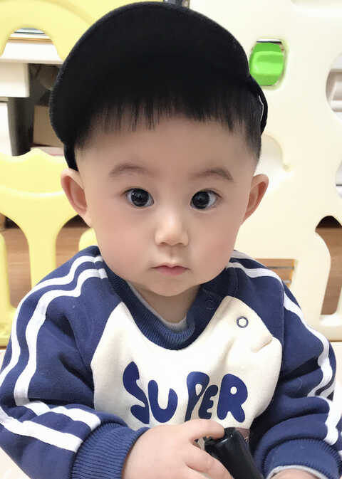 模特-