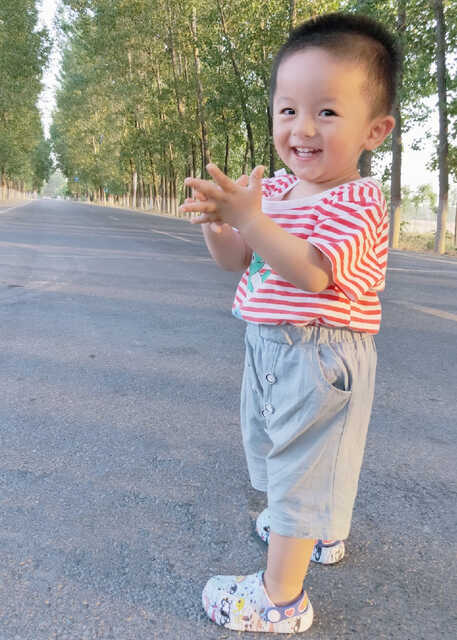 模特-