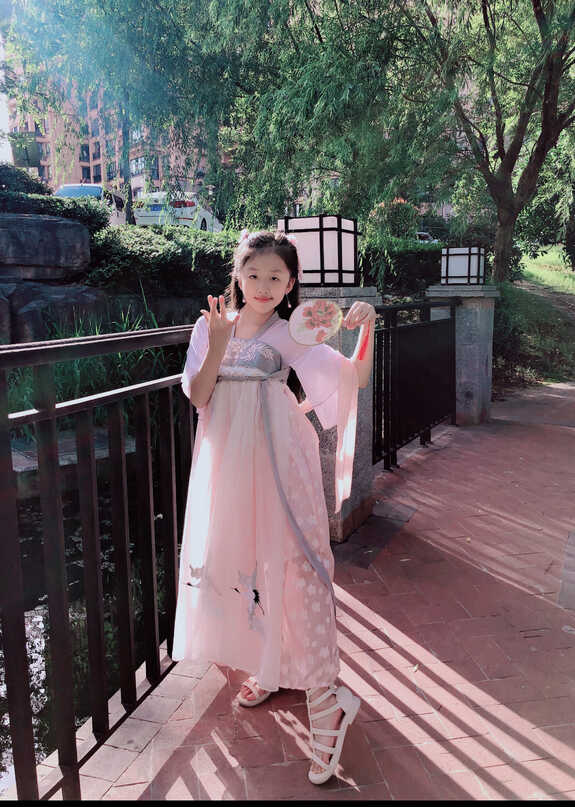 模特-