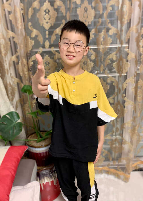 模特-