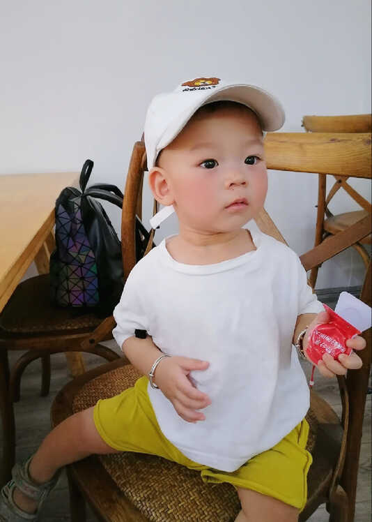 模特-