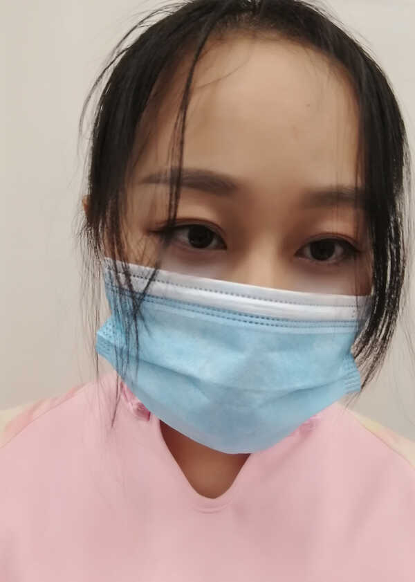 模特-