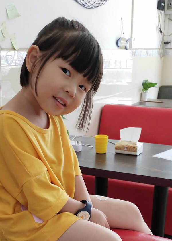 模特-