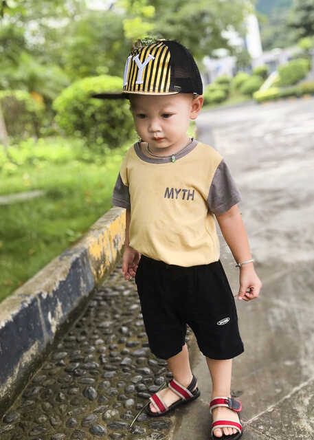 模特-