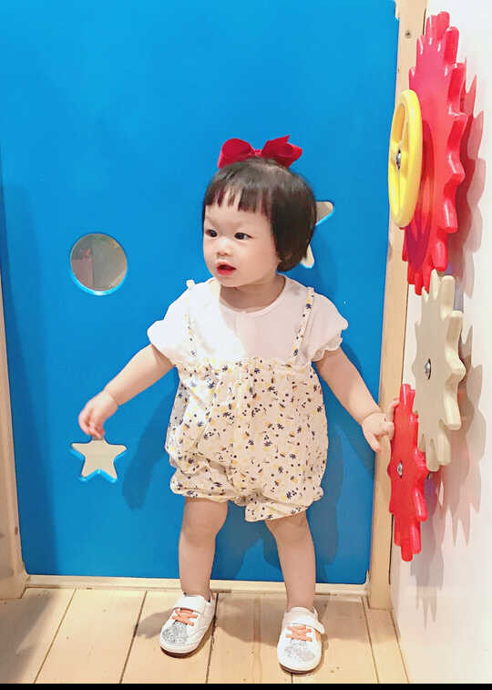 模特-