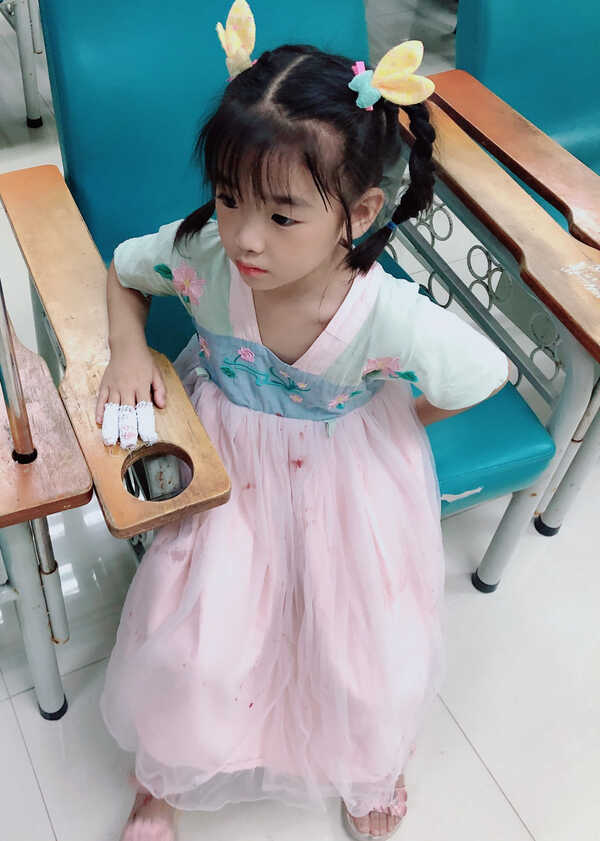 模特-