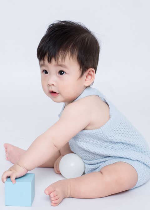 模特-