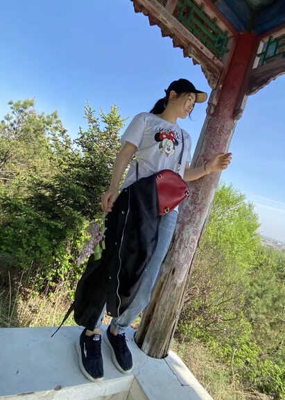 模特-