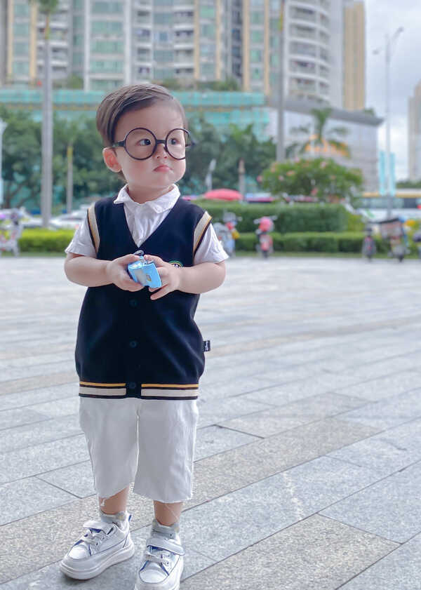 模特-