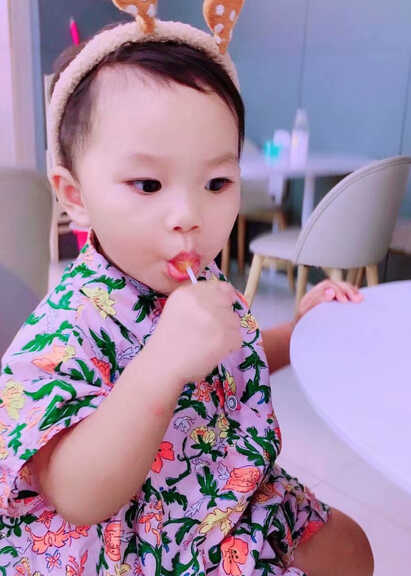模特-