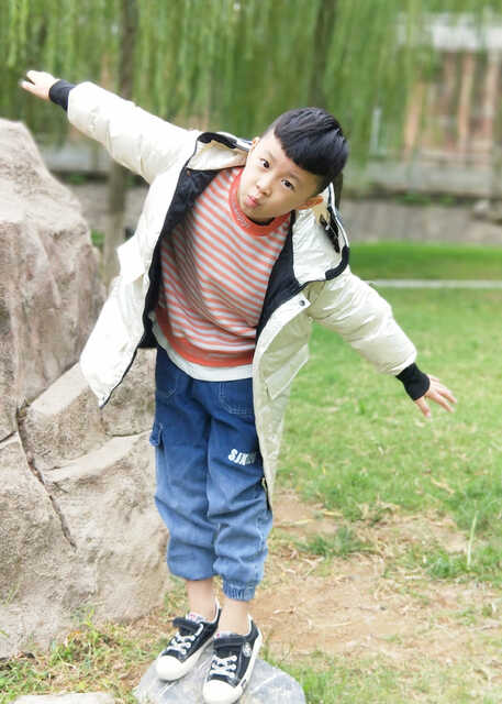 模特-
